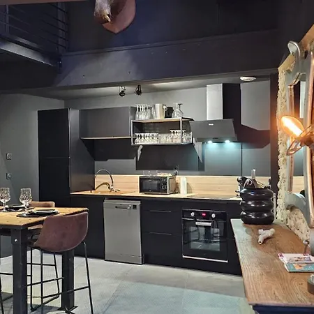 Paddock 24 - Loft Le Mans Willa Arnage